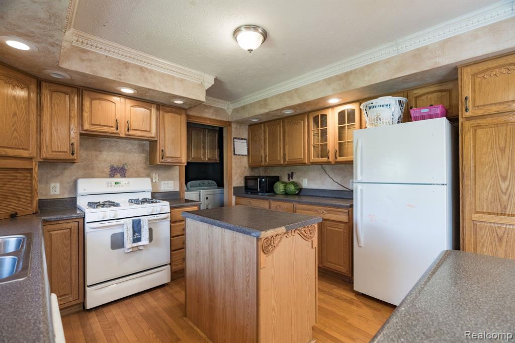 6066 Marsh Road Marine City, MI 48039 - Photo 10 of 33 Gallery Image 10
