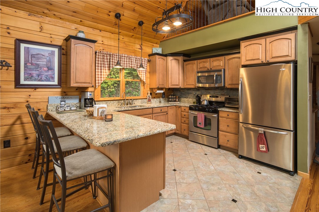 9366 Headwaters Road Lenoir, NC 28645 - Photo 11 of 34 Gallery Image 11