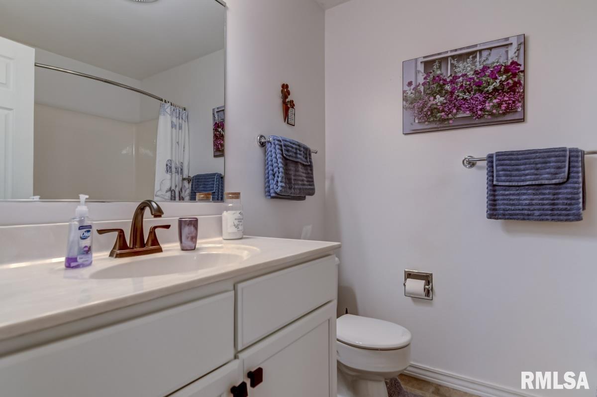 404 Golf Road Springfield, IL 62704 - Photo 41 of 47