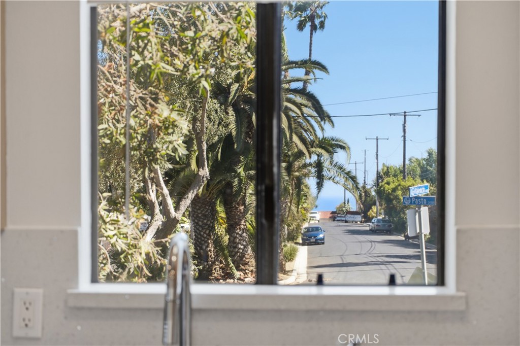 24331 Pasto Road Dana Point, CA 92629 - Photo 26 of 35 Gallery Image 26