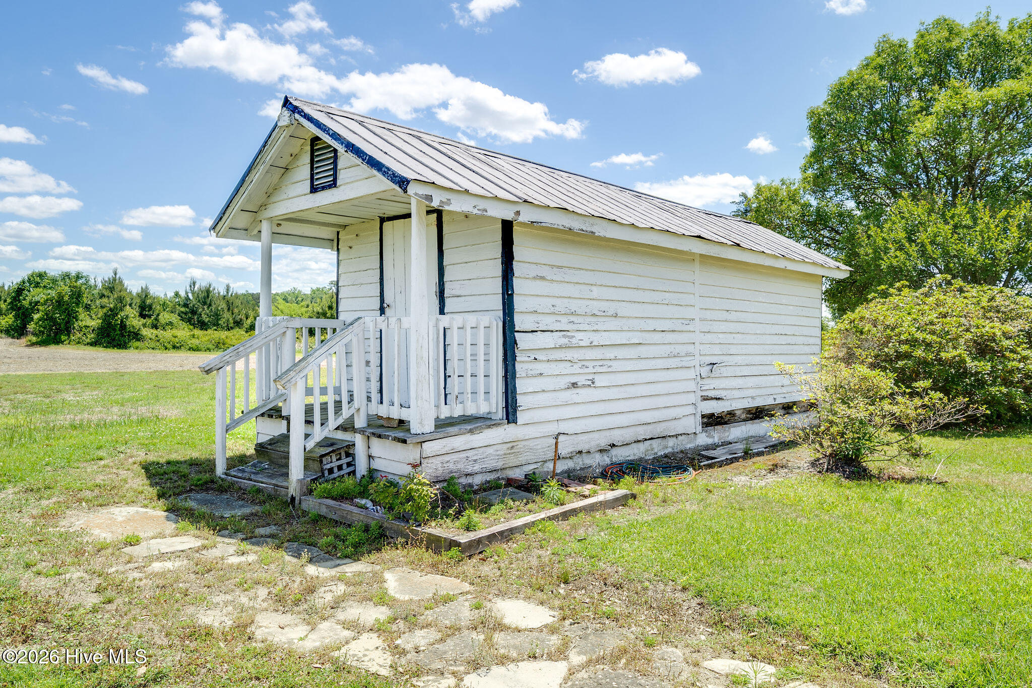 1352 Cornwallis Road Rose Hill, NC 28458 - Photo 11 of 42