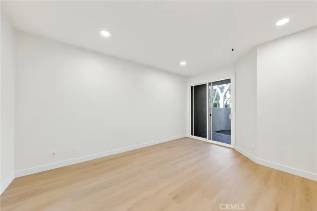 $4,100 | 78 Magellan Aisle, Irvine, CA 92620