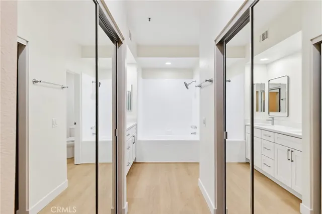 $4,100 | 78 Magellan Aisle, Irvine, CA 92620