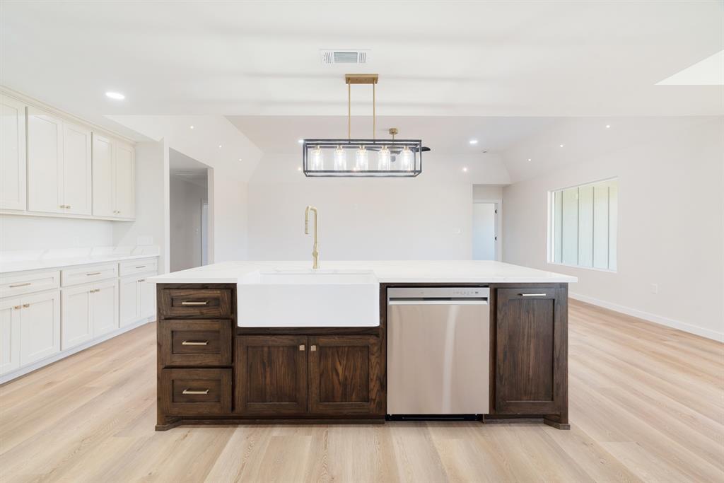 43 Private Road Brookston, TX 75421 - Photo 6 of 21 Gallery Image 6