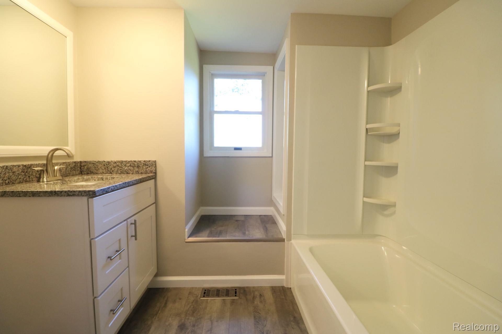 1157 Roscoe Road Attica, MI 48412 - Photo 16 of 29 Gallery Image 16