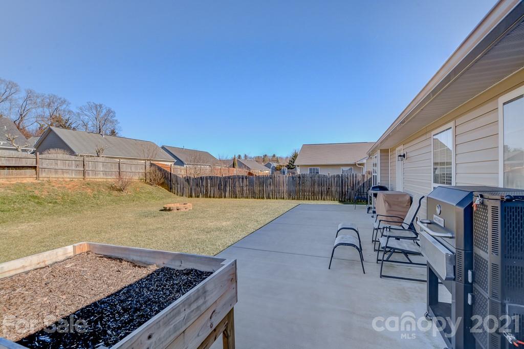 172 Lumber River Road Fletcher, NC 28732 - Photo 20 of 28
