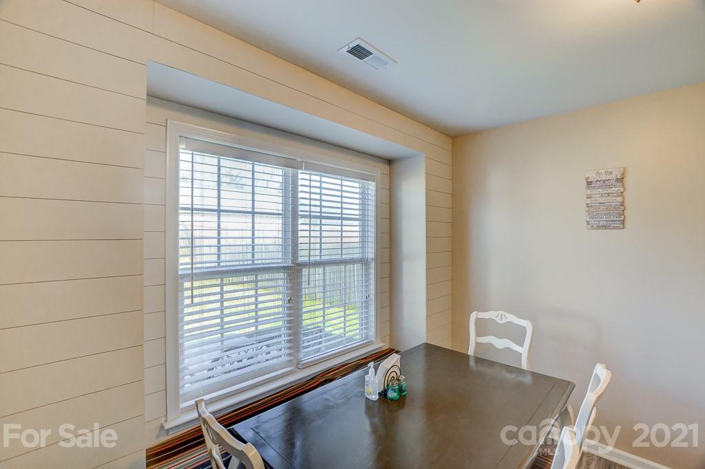172 Lumber River Road Fletcher, NC 28732 - Photo 10 of 28
