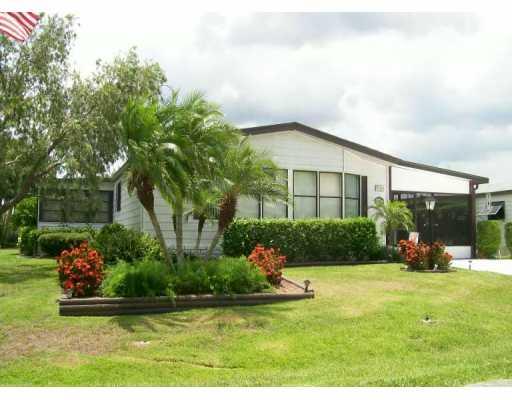 2636 Southwest Pontiac Place Stuart, FL 34997 - Photo 1 of 8 Gallery Image 1