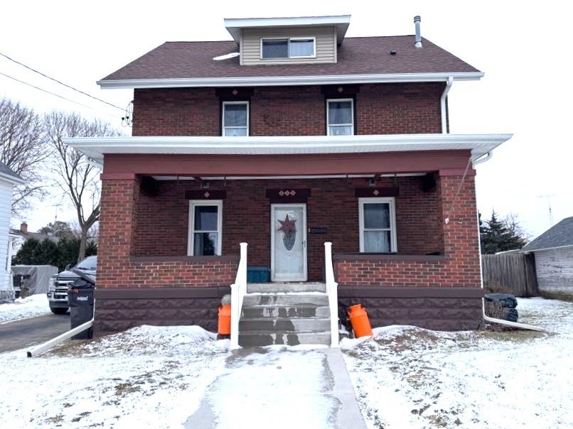 814 25th Avenue Monroe, WI 53566 - Photo 1 of 69