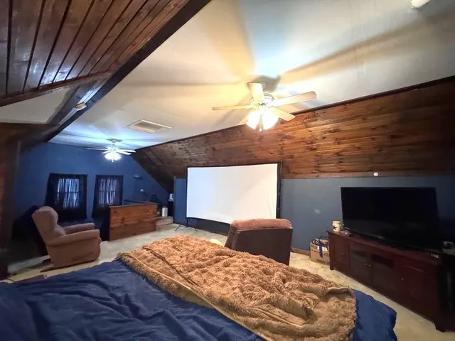 $260,000 | 814 25th Avenue, Monroe, WI 53566