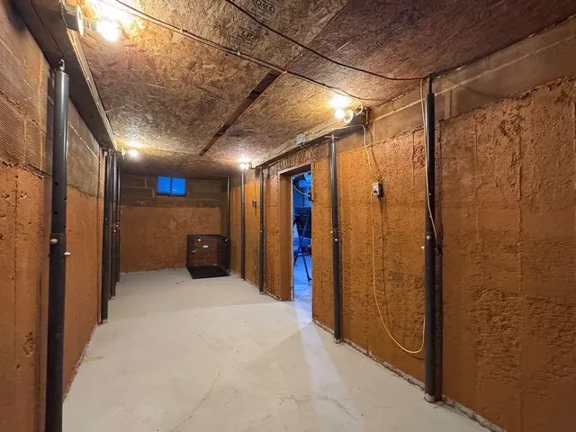 $260,000 | 814 25th Avenue, Monroe, WI 53566