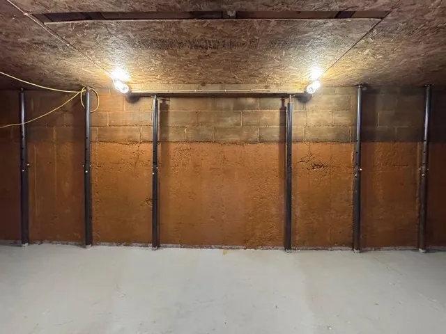 $260,000 | 814 25th Avenue, Monroe, WI 53566