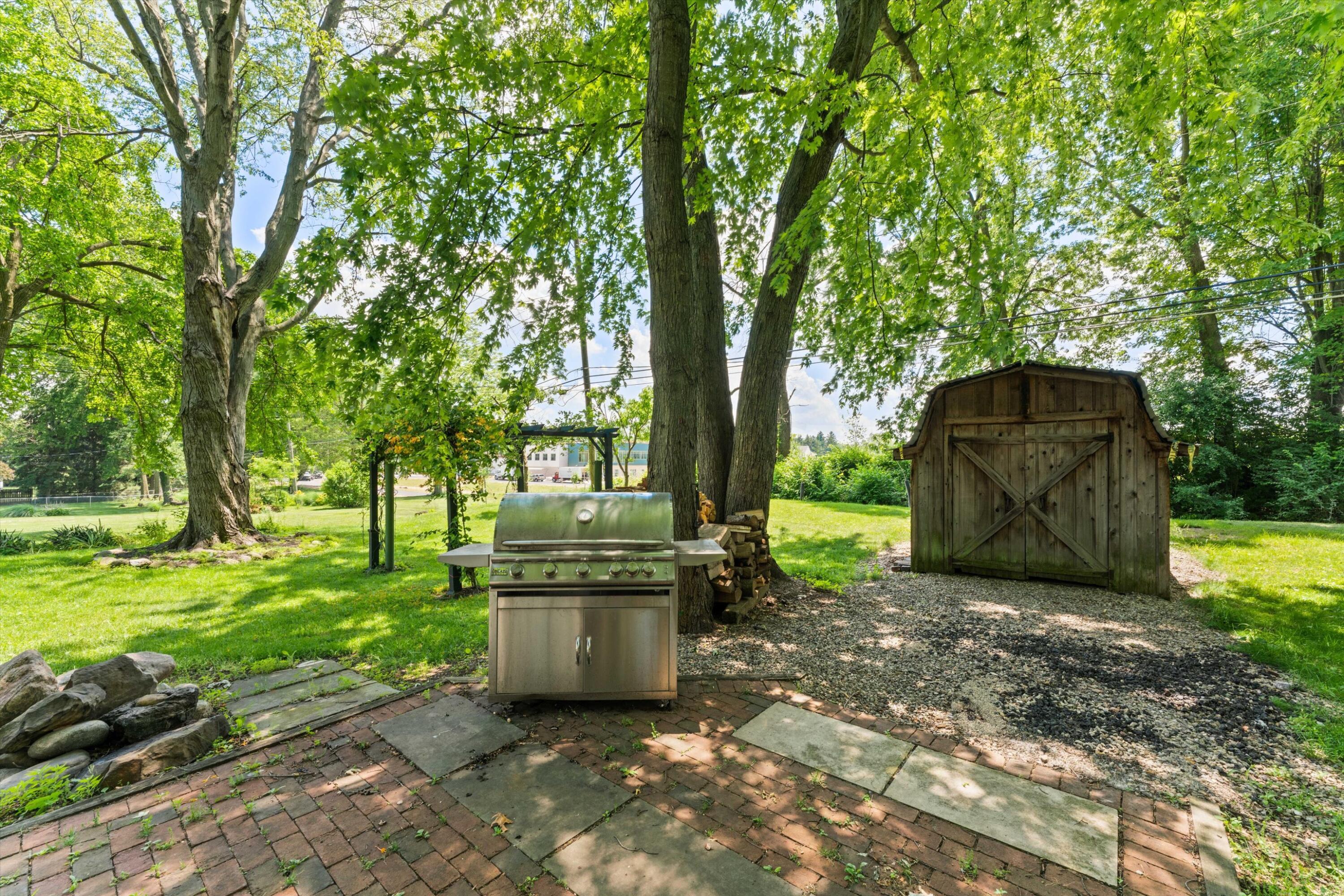 3191 Minerva Lake Road Columbus, OH 43231 - Photo 40 of 42 Shed 2