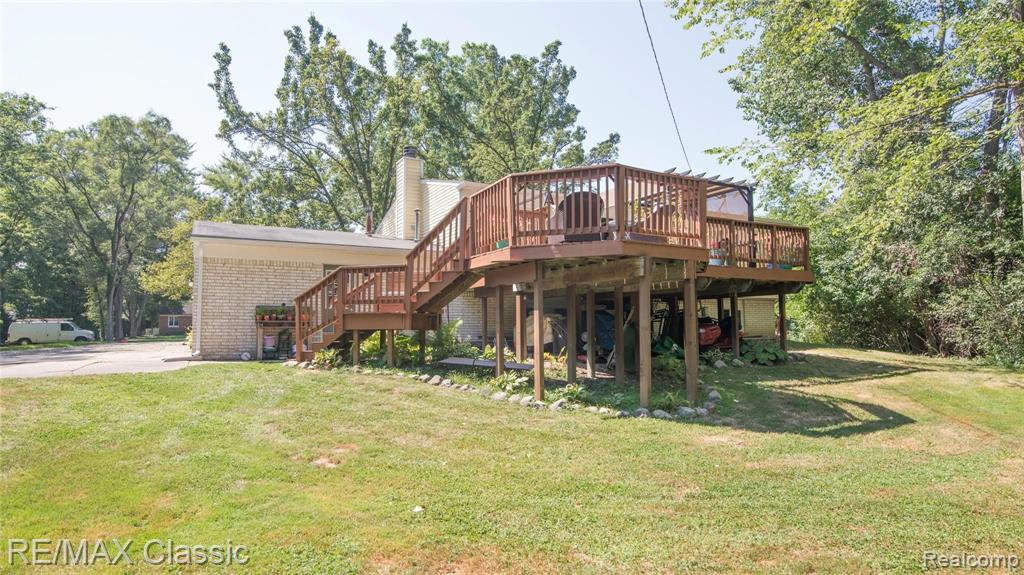 24712 Springbrook Drive Farmington, MI 48336 - Photo 5 of 46