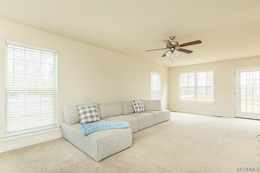 6441 Monahan Road Henrico, VA 23231 - Photo 6 of 35 Large Living room