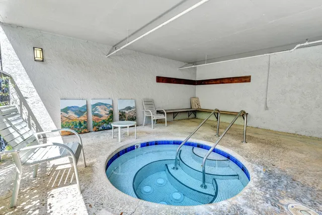 $509,999 | 3183 Wayside Plaza, Unit 319, Walnut Creek, CA 94597