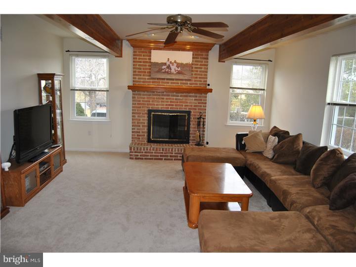 300 Sunny Ridge Road Gilbertsville, PA 19525 - Photo 14 of 25 Family Room