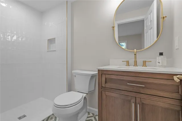 $775,000 | 35 Bagy Wrinkle Cove, Warren, RI 02885