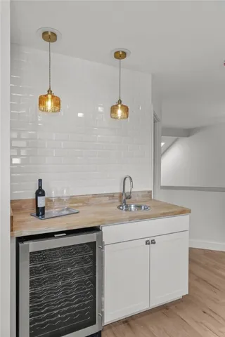 $775,000 | 35 Bagy Wrinkle Cove, Warren, RI 02885