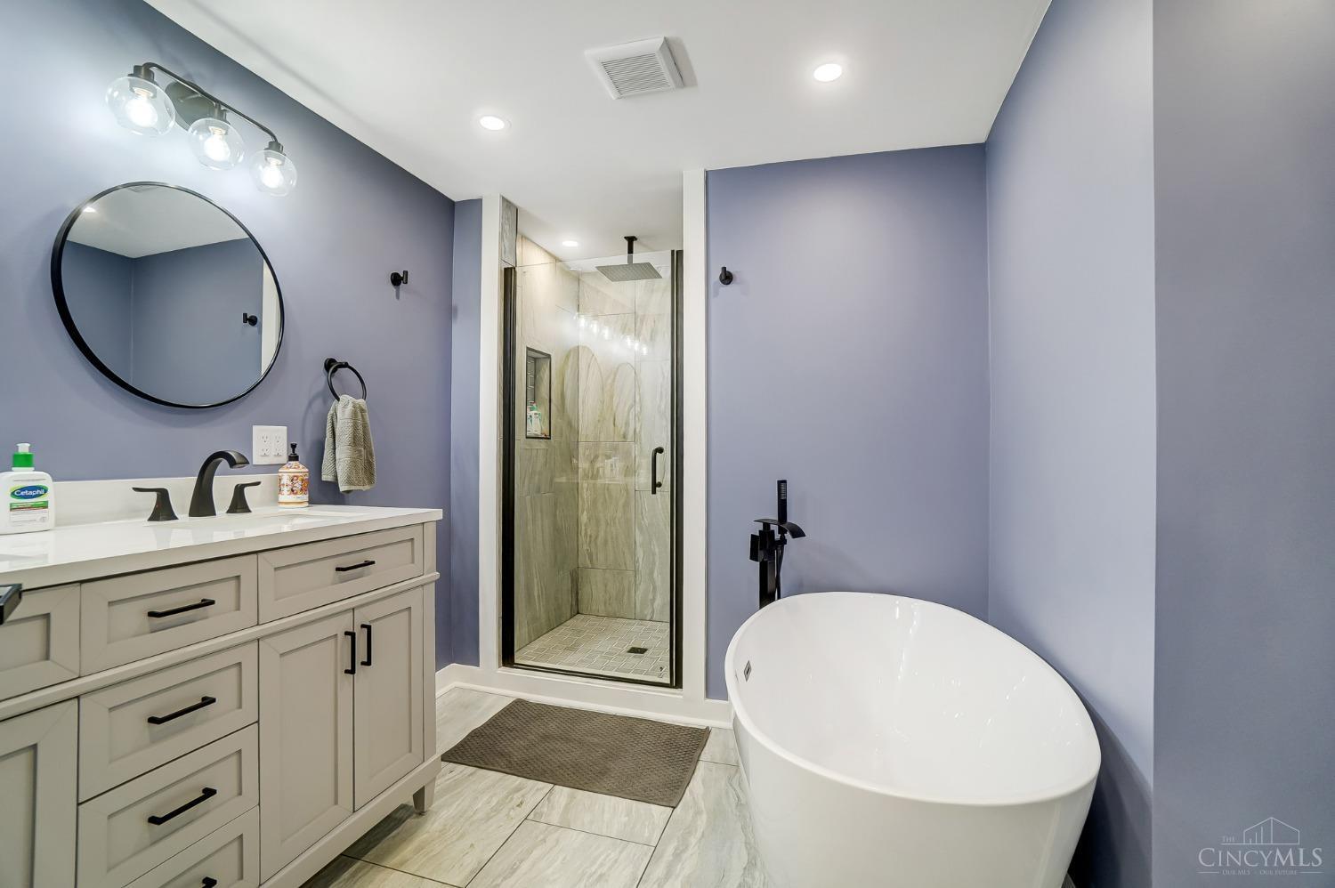 1014 Celestial Street Cincinnati, OH 45202 - Photo 28 of 47
