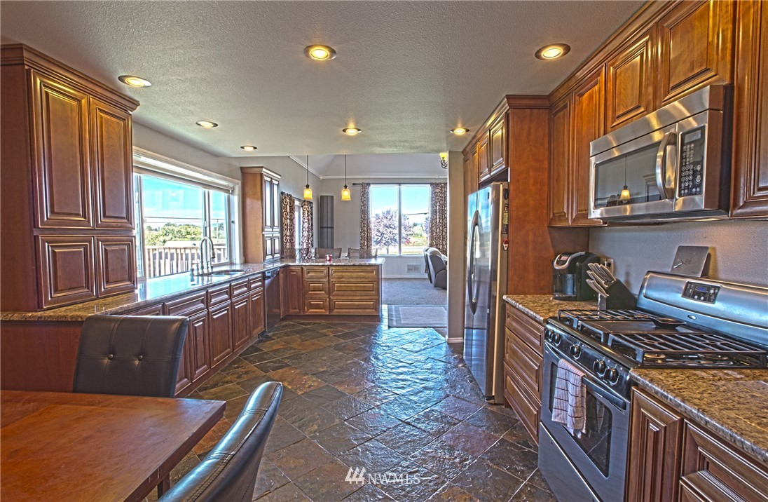 603 Gardner Road Burlington, WA 98233 - Photo 10 of 25 Gallery Image 10