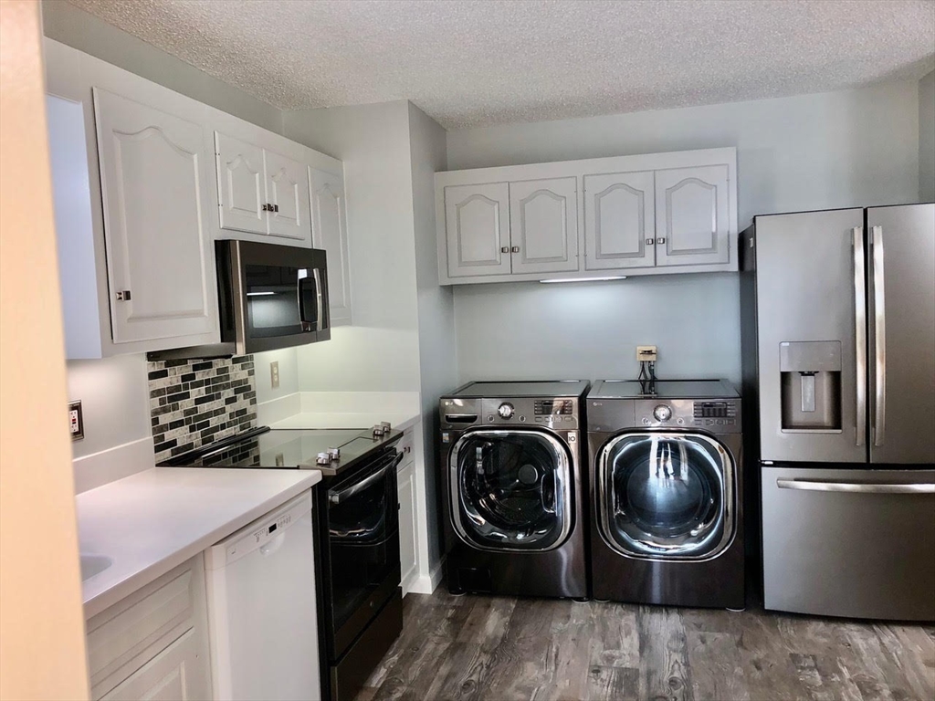 40 Village Road, Unit 1112 Middleton, MA 01949 - Photo 15 of 28