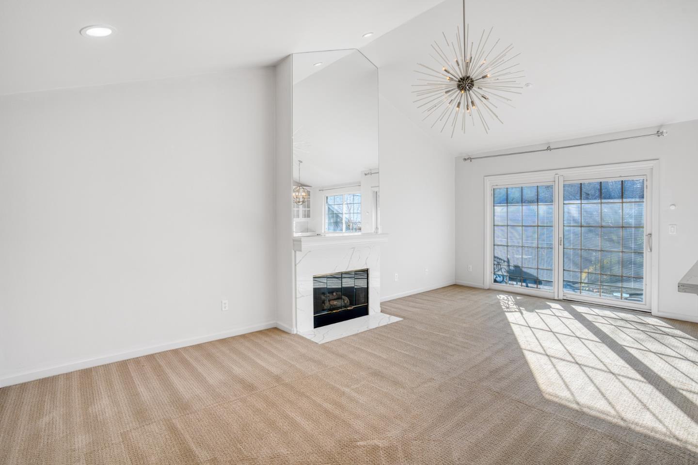 20 Willow Road, Unit 26 Menlo Park, CA 94025 - Photo 15 of 39