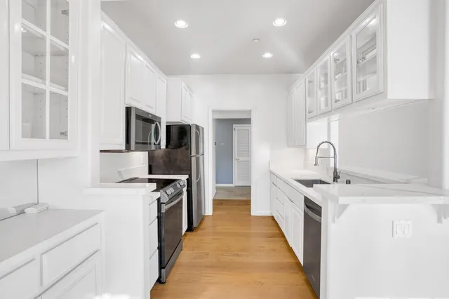 $1,347,520 | 20 Willow Road, Unit 26, Menlo Park, CA 94025