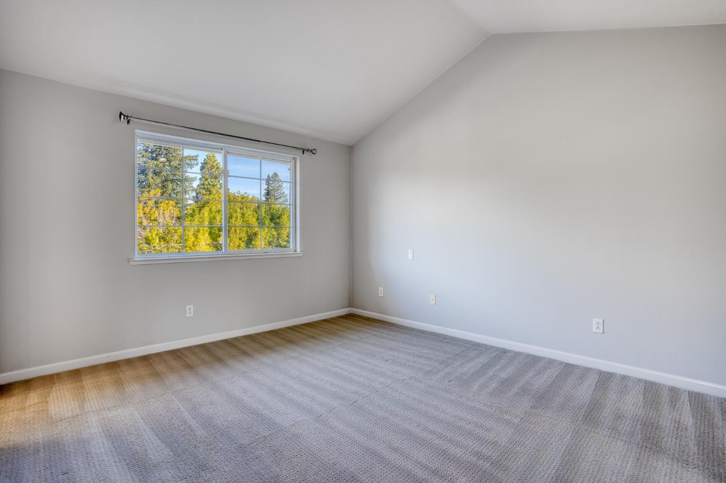 20 Willow Road, Unit 26 Menlo Park, CA 94025 - Photo 21 of 39