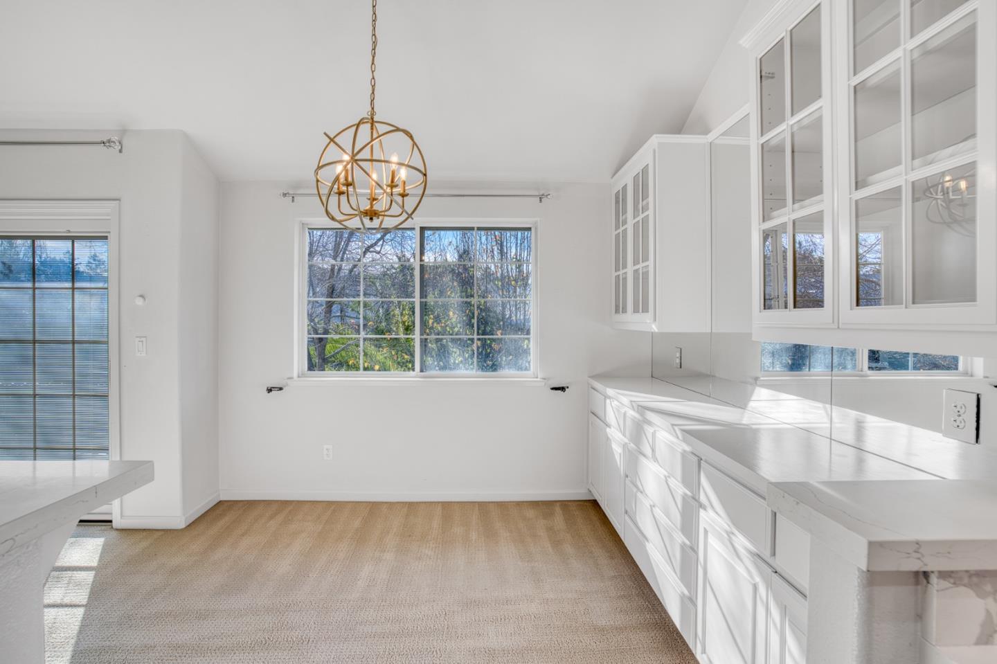 20 Willow Road, Unit 26 Menlo Park, CA 94025 - Photo 5 of 39