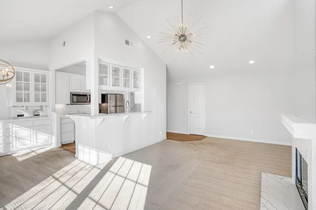 $1,347,520 | 20 Willow Road, Unit 26, Menlo Park, CA 94025