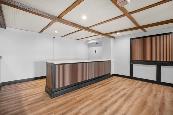 a picture of a black and white wall