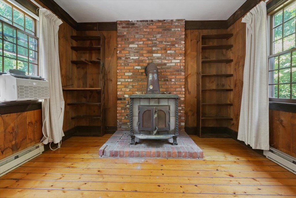 16 Bennett Road Marblehead, MA 01945 - Photo 8 of 33