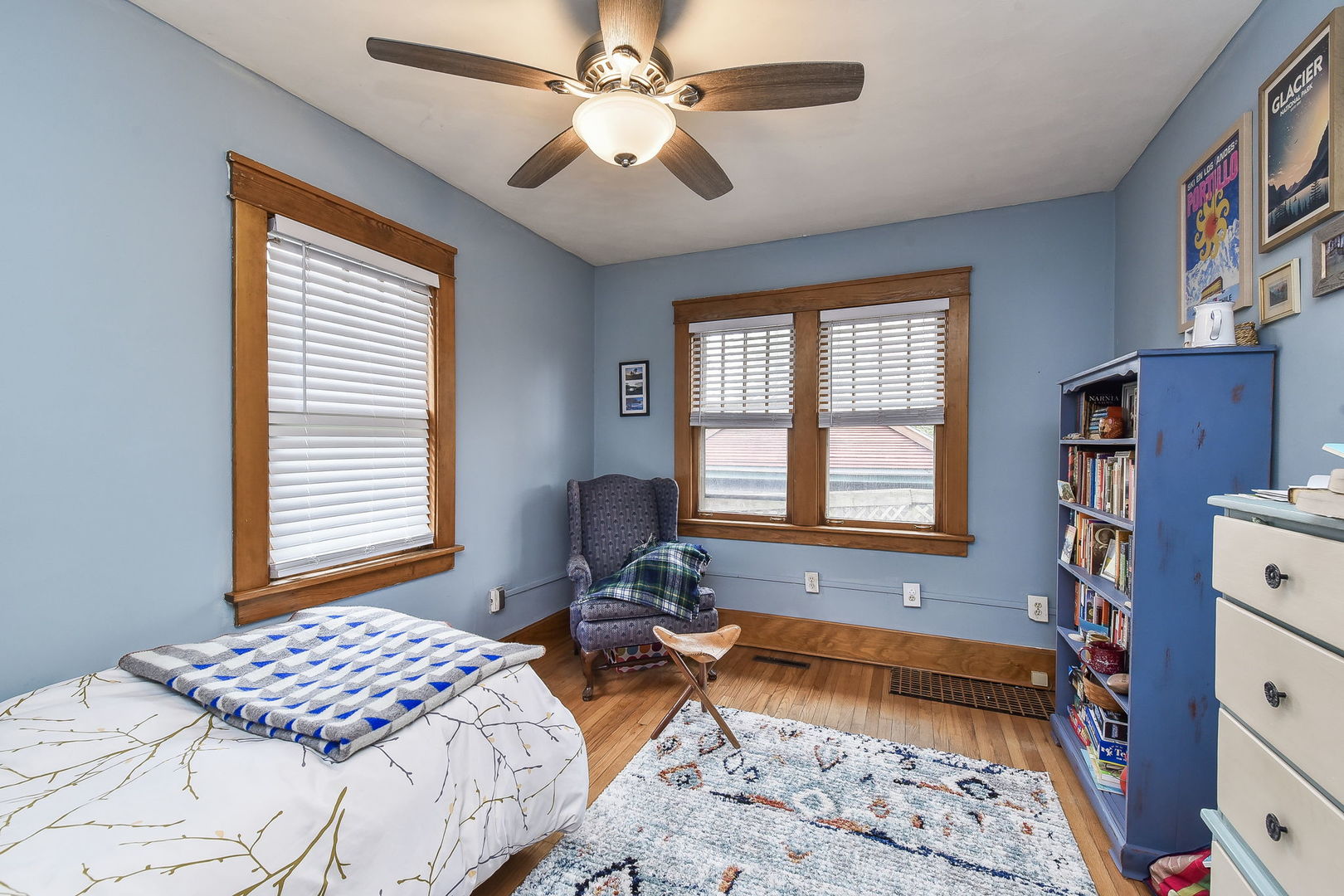 413 Delles Road Wheaton, IL 60187 - Photo 13 of 17 Gallery Image 13