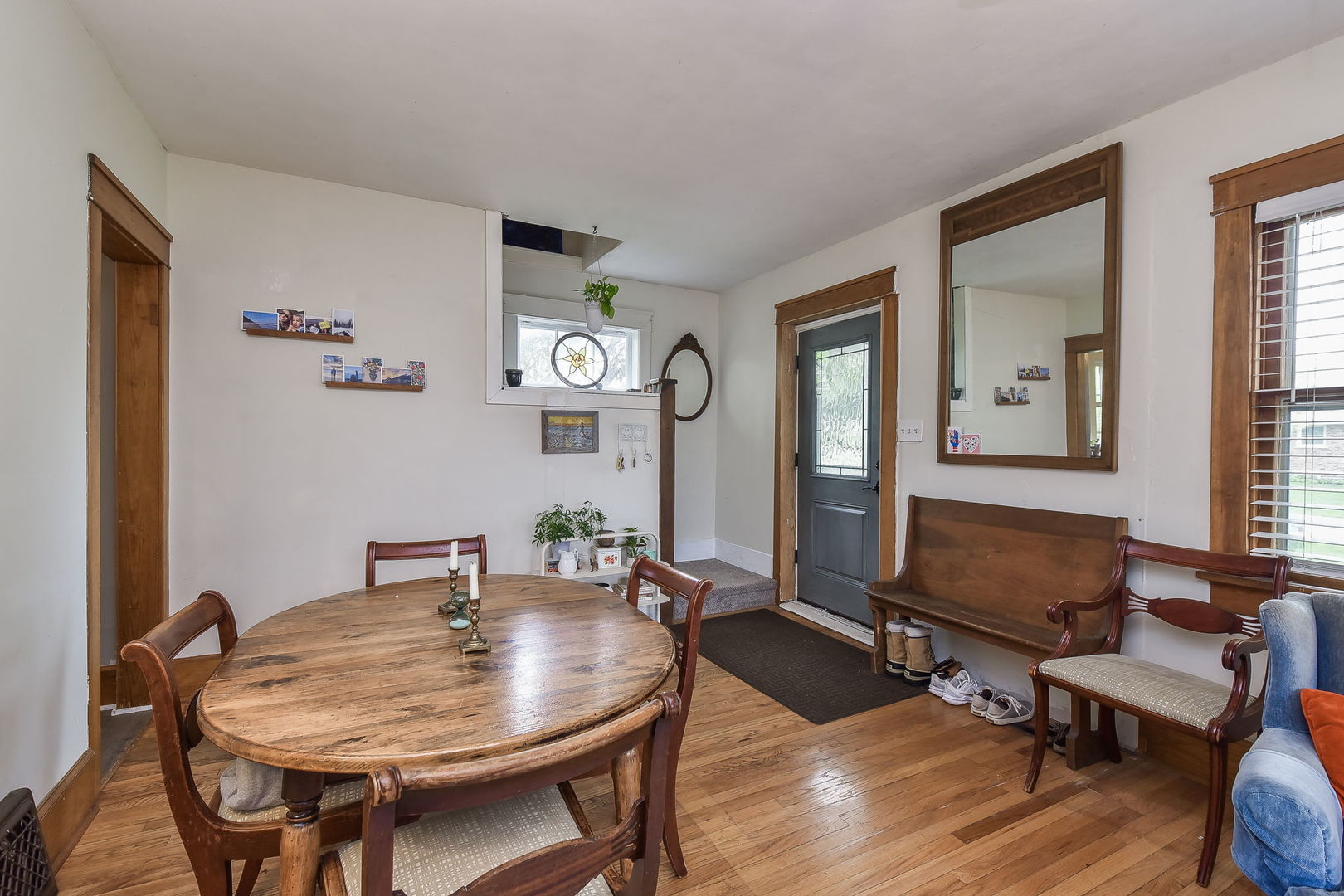 413 Delles Road Wheaton, IL 60187 - Photo 7 of 17 Gallery Image 7