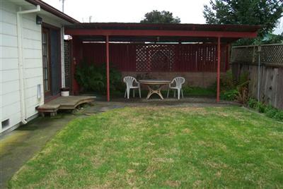 352 Springdale Street Sebastopol, CA 95472 - Photo 7 of 12 This private patio is off of the Asian inspired bathroom. Behind the wall is an additional structure.