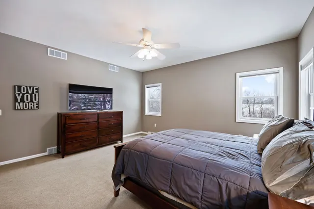 $589,900 | 221 Glen View Road, Mount Horeb, WI 53572