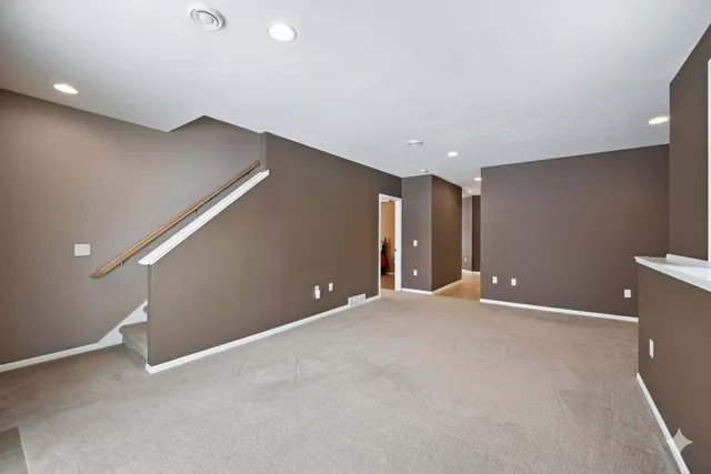 $589,900 | 221 Glen View Road, Mount Horeb, WI 53572