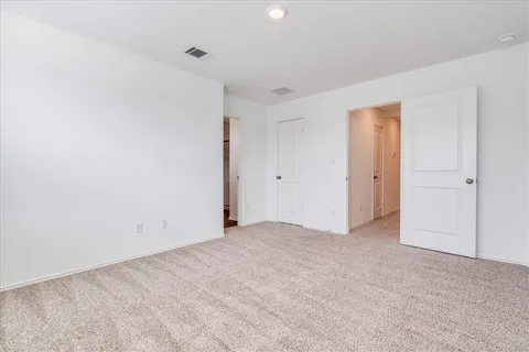 $1,995 | 194 George Neggan Lane, Bastrop, TX 78602