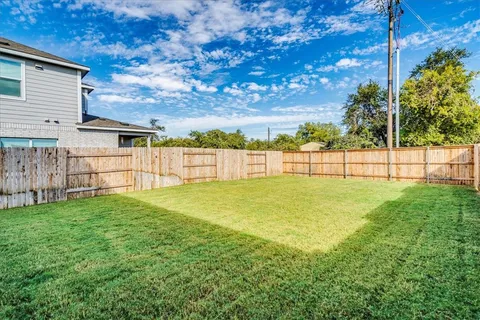 $1,995 | 194 George Neggan Lane, Bastrop, TX 78602