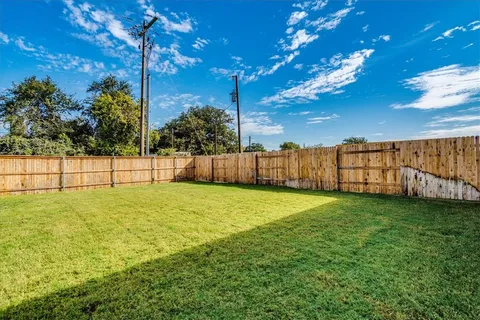 $1,995 | 194 George Neggan Lane, Bastrop, TX 78602