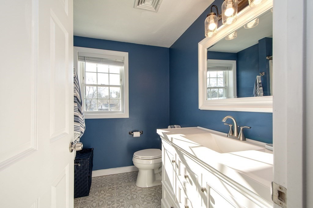 48 Wapping Road Kingston, MA 02364 - Photo 25 of 37 Gallery Image 25