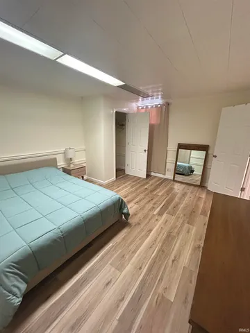 $2,000 | 403 Lincoln Way, South Bend, IN 46601