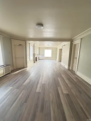 $2,000 | 403 Lincoln Way, South Bend, IN 46601