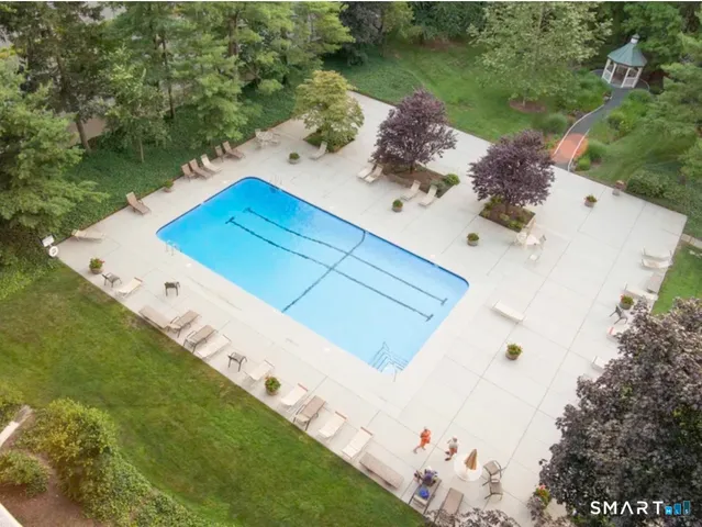 $124,900 | 31 Woodland Street, Unit 1I, Hartford, CT 06111