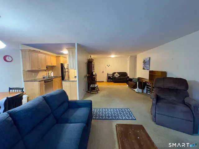 $124,900 | 31 Woodland Street, Unit 1I, Hartford, CT 06111