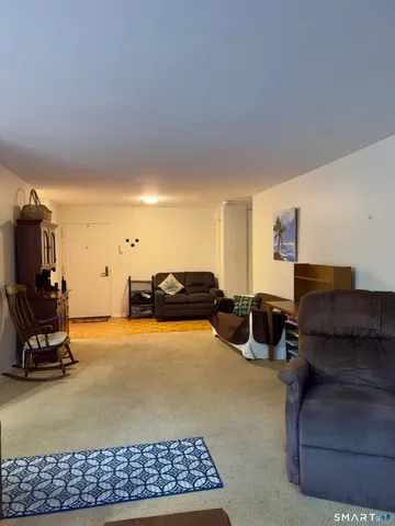 $124,900 | 31 Woodland Street, Unit 1I, Hartford, CT 06111