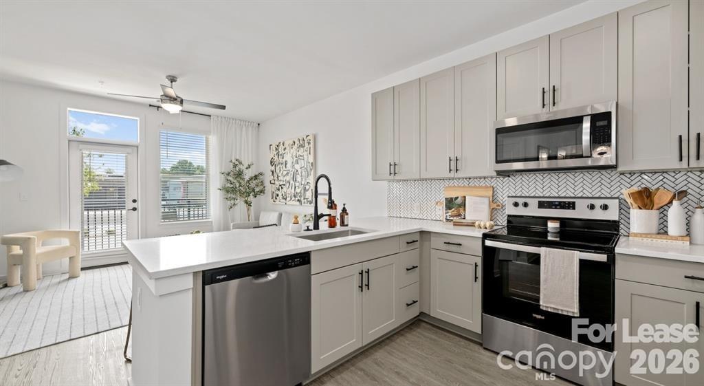2314 Berryhill Road, Unit TH2B Charlotte, NC 28208 - Photo 20 of 31 Gallery Image 20