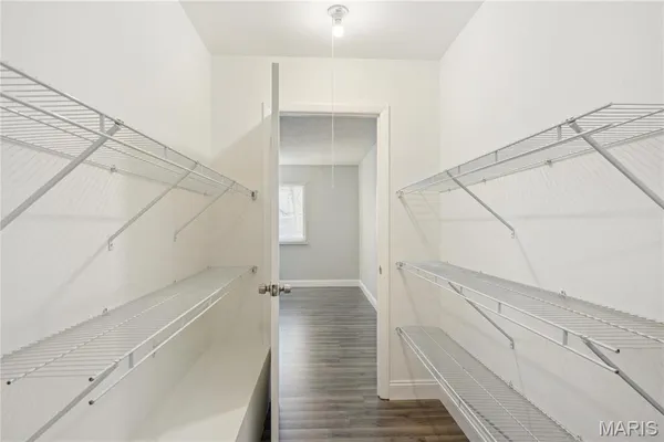 $95,000 | 2781 Blackforest Drive, Unit B, St. Louis, MO 63129