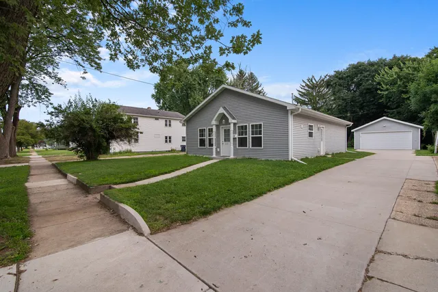 $260,000 | 1315 Jerome Avenue, Janesville, WI 53546